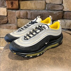 ‘Steelers’ Nike Air Max 97